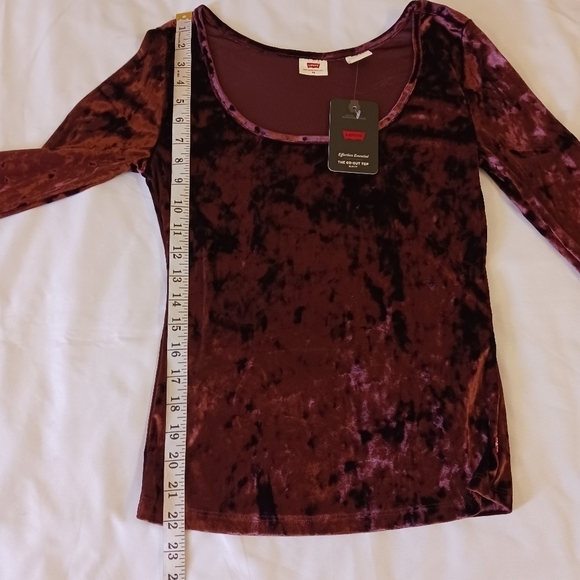 Levi's Bodega Long Sleeve Velvet Open Neck Shirt Top Size XS - Picture 8 of 8